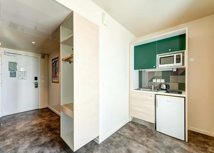 Hotel Paris Saint-Ouen